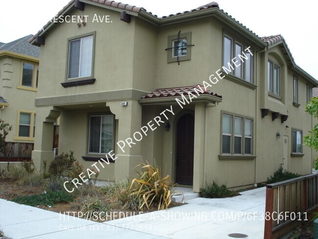 Building Photo - 3 Bedroom House in Marina, CA 93933