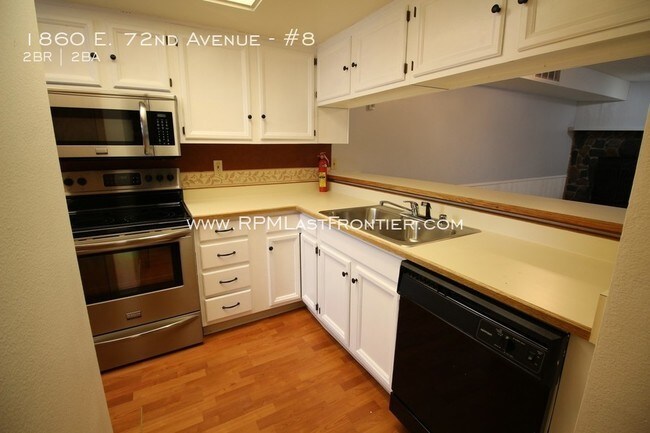 Foto del edificio - 1860 E 72nd Ave