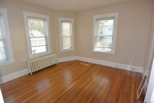 Building Photo - 80 Brayton Rd
