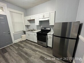 Building Photo - 314 10th St