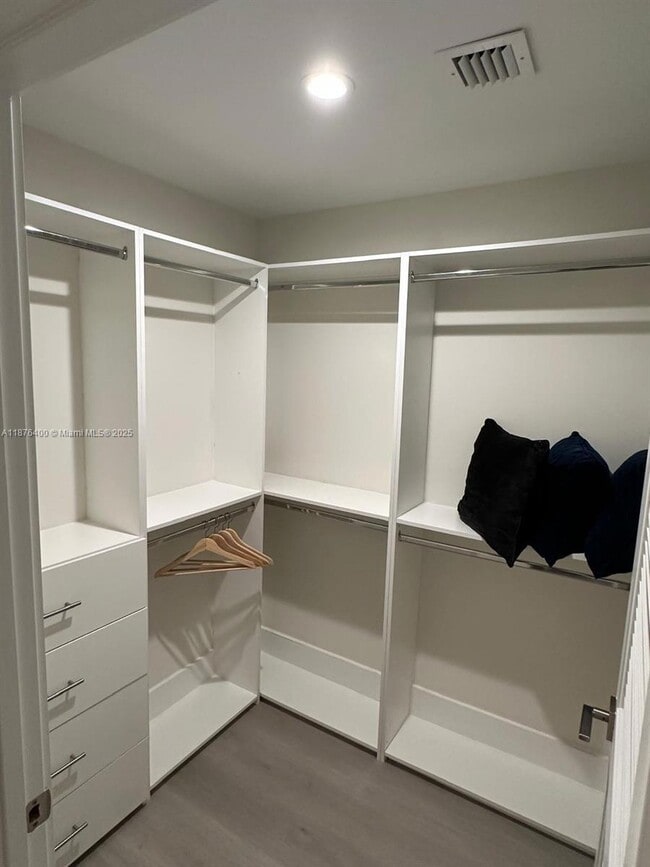 Foto del edificio - 2 bedroom in Hollywood FL 33020