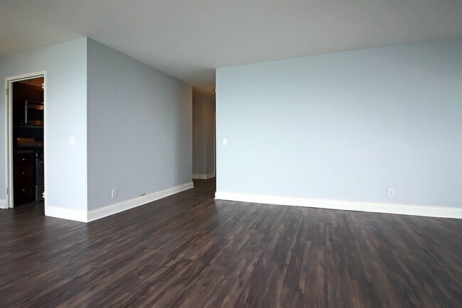 Foto del edificio - 1353 N Lake Shore Dr