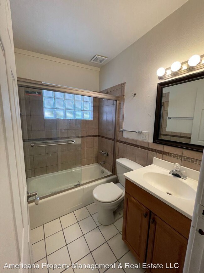 Building Photo - 4 br, 3 bath House - 2283 Natalie Ave