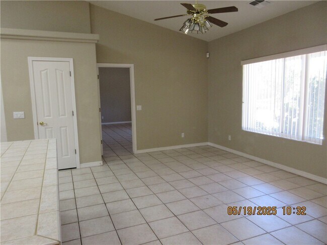 Foto del edificio - 2627 Broken Arrow St