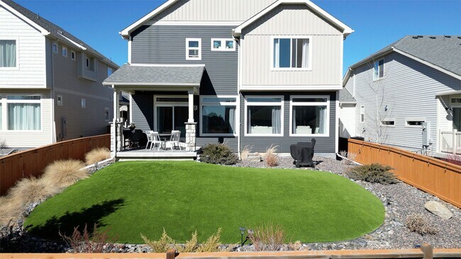 Building Photo - Available May 2025!  4 Bedroom 3 Bath Beau...