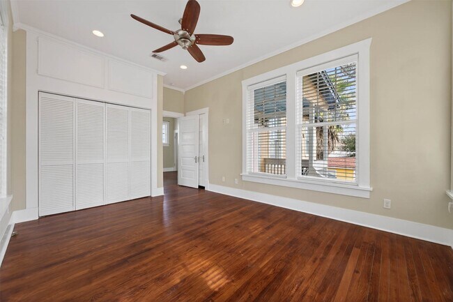 Foto del edificio - 4322 Avenue T