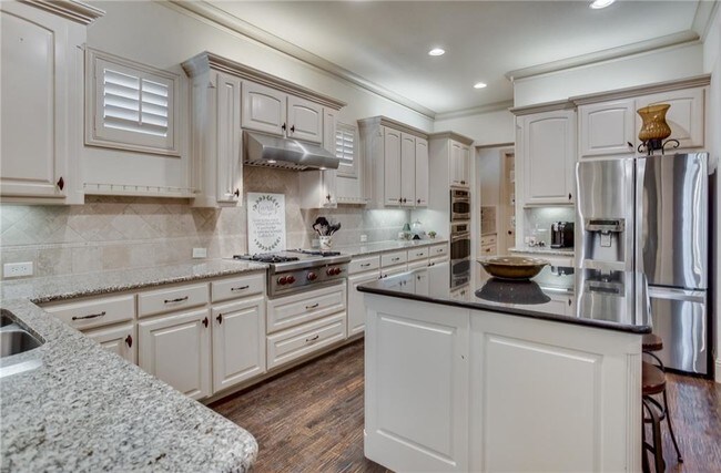 Building Photo - 2300 State Blvd