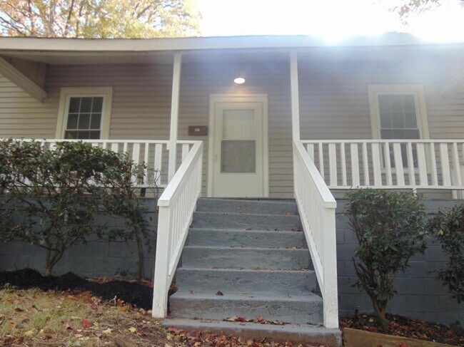 Foto del edificio - 407 Connecticut Ave