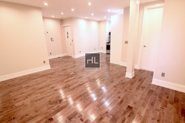 Building Photo - Avenue K