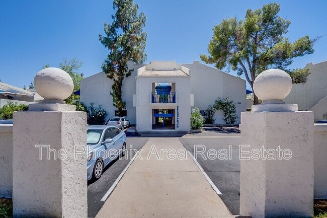 Building Photo - 1143 E Sandpiper Dr