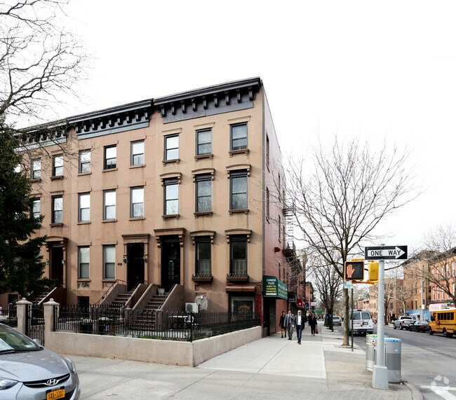 Foto del edificio - 407-415 Court St