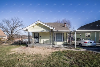 Building Photo - 4309 College Ave