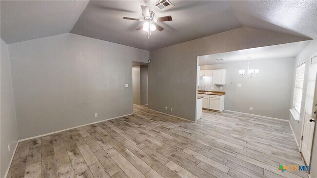 Foto del edificio - 2606 Cross Timber Dr