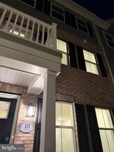 Building Photo - 10 Barbine Wy