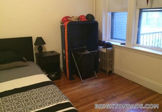 Building Photo - 5 Lothian Rd