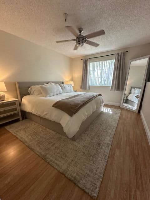 Foto del edificio - 160 Yacht Club Way