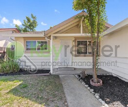 Building Photo - 6912 Sylvan Rd