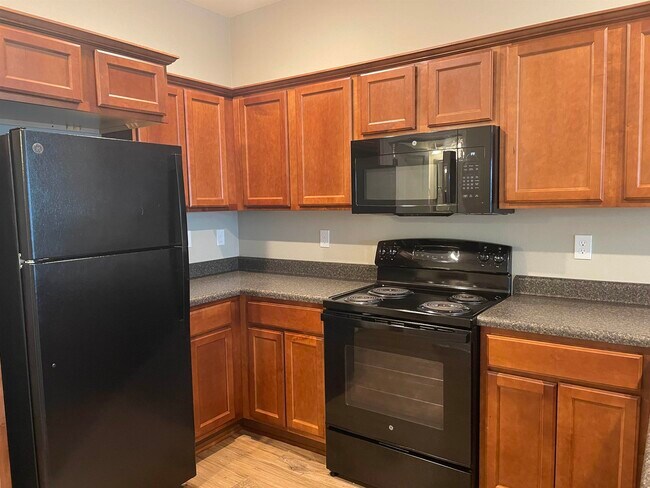 Building Photo - 2253 Del Carmel Way
