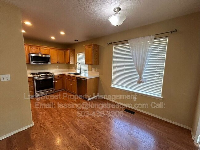 Foto del edificio - 2958 NE 13th Dr