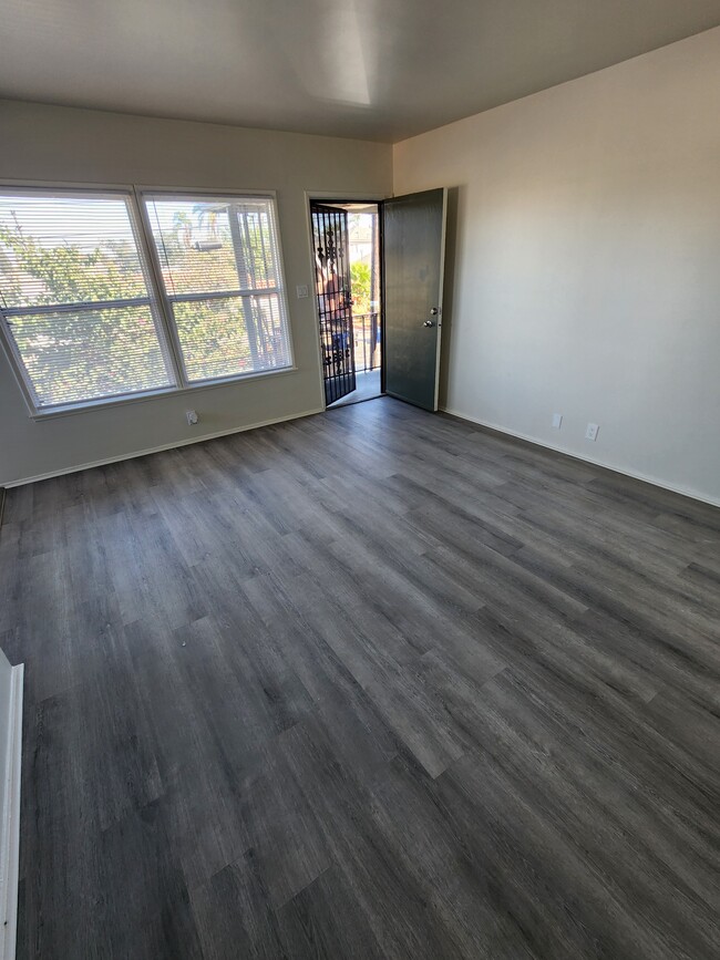 Building Photo - 7015 8th Ave