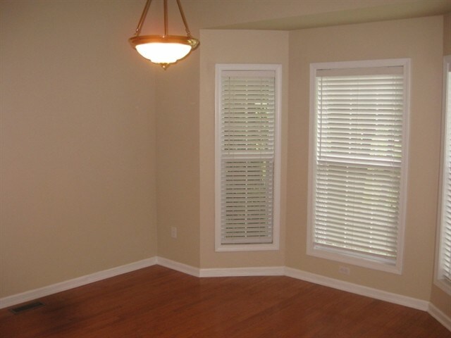 Building Photo - 407 Dacus Place