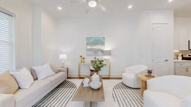Building Photo - 438 Herringbone Ct