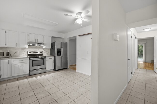 Building Photo - 1148 Willow Green Dr