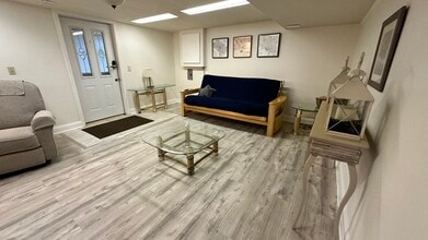 Building Photo - 11423 Schuylkill Rd