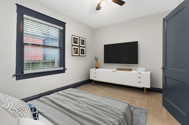 Foto del edificio - 4121 Holly St
