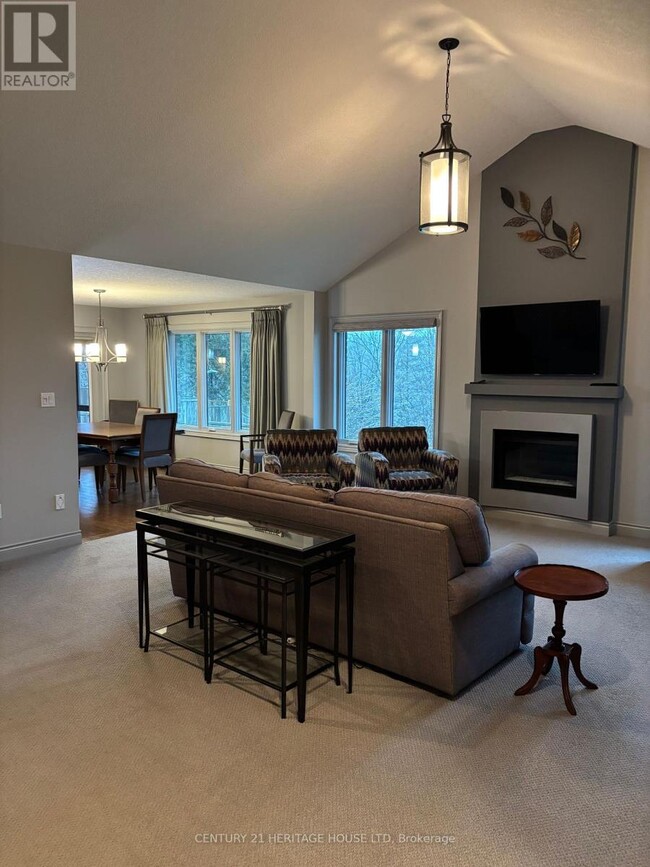 Building Photo - 42267 Southdale Line