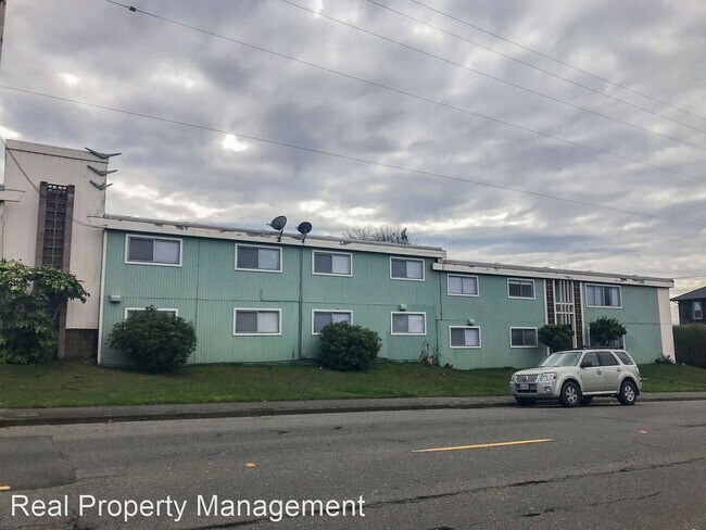 Building Photo - 230 E Wabash Ave