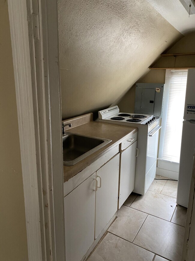 Foto del edificio - 429 N Poplar St