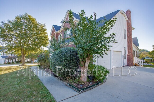 Foto del edificio - 120 Windsong Dr