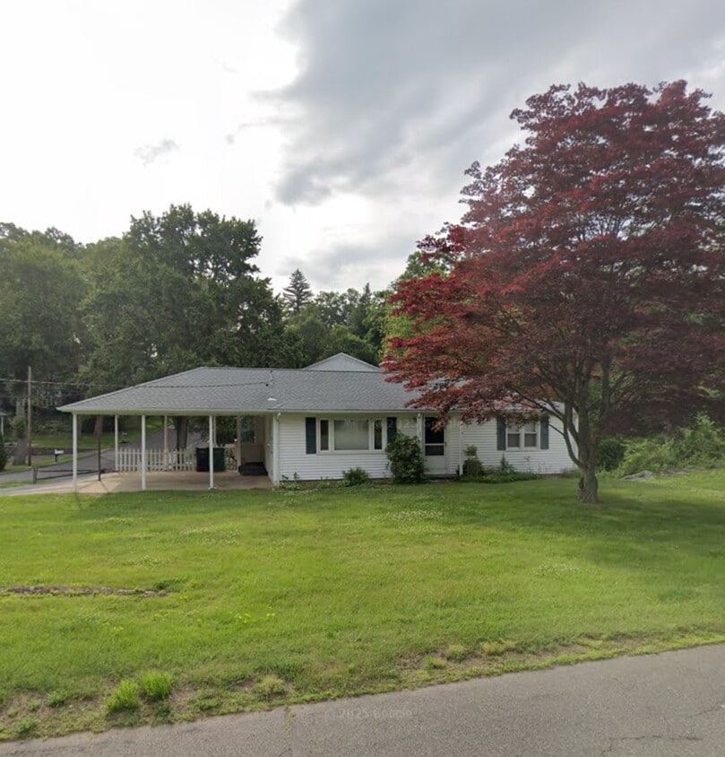 Primary Photo - 27 Colony Rd