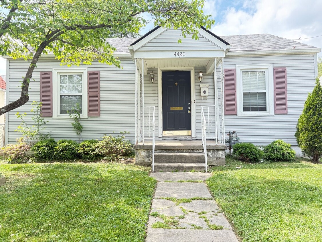 Wonderful 3 Bed and 1 Bath! - Wonderful 3 Bed and 1 Bath!