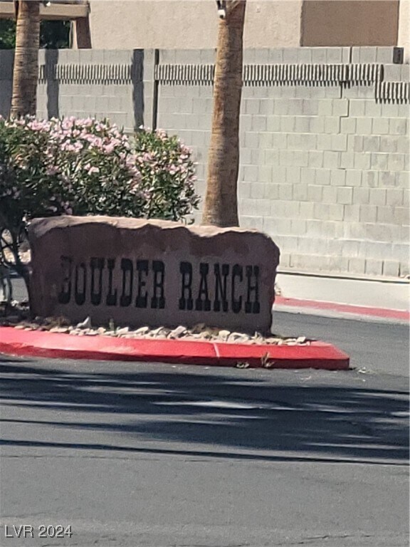 Foto del edificio - 6454 Saddle Up Ave