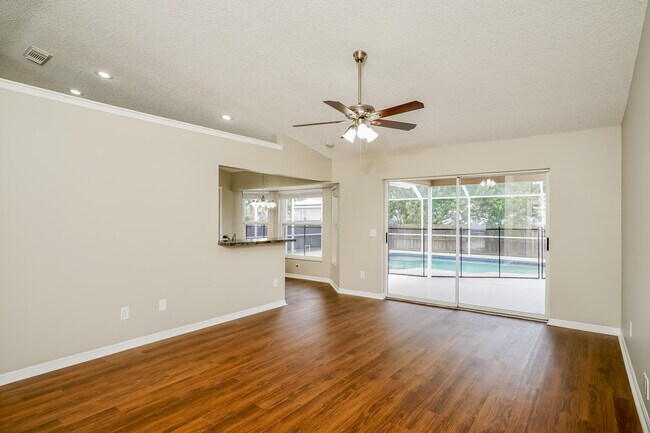 Foto del edificio - 667 SW Seagull Terrace