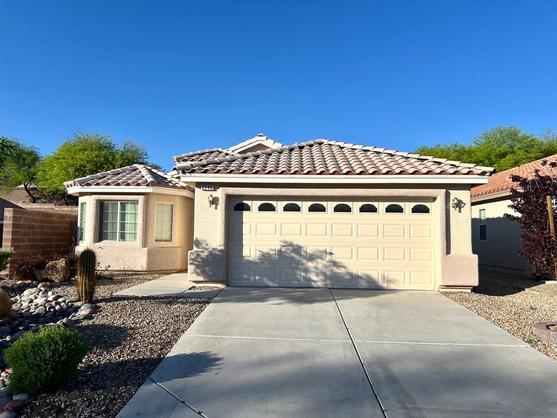 Primary Photo - Sunridge - Henderson - Gated Community