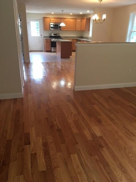 Building Photo - 87 Pine St