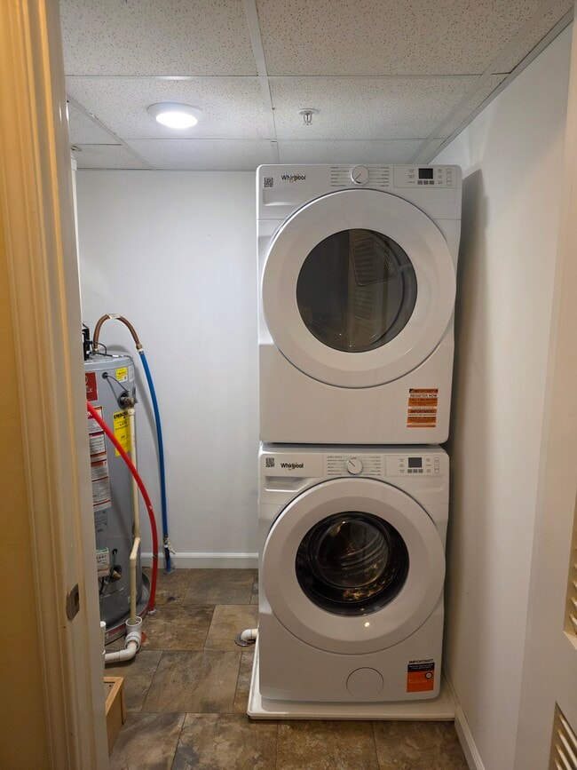 Laundry Closet - Old Bridge Town Center
