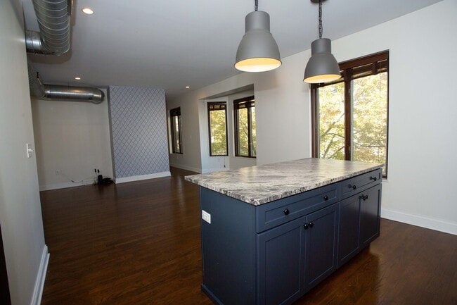 Foto del edificio - 65 S 5th St