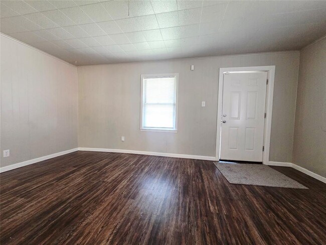 Foto del edificio - 307 E Kittyhawk Dr