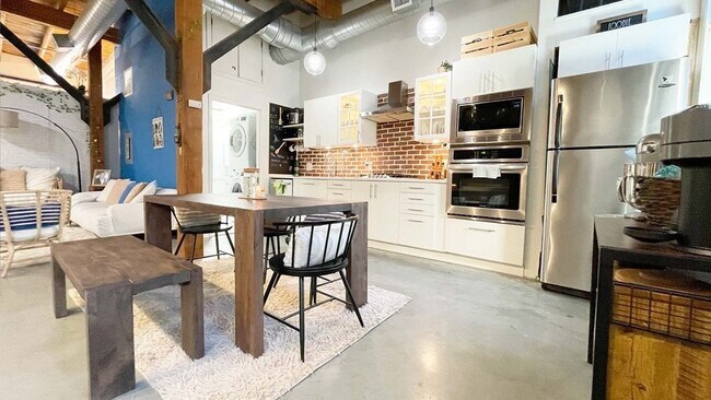 Foto del edificio - 60 Dudley St