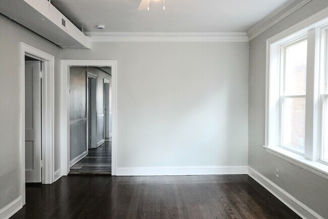 Foto del edificio - 6633 S Campbell Ave