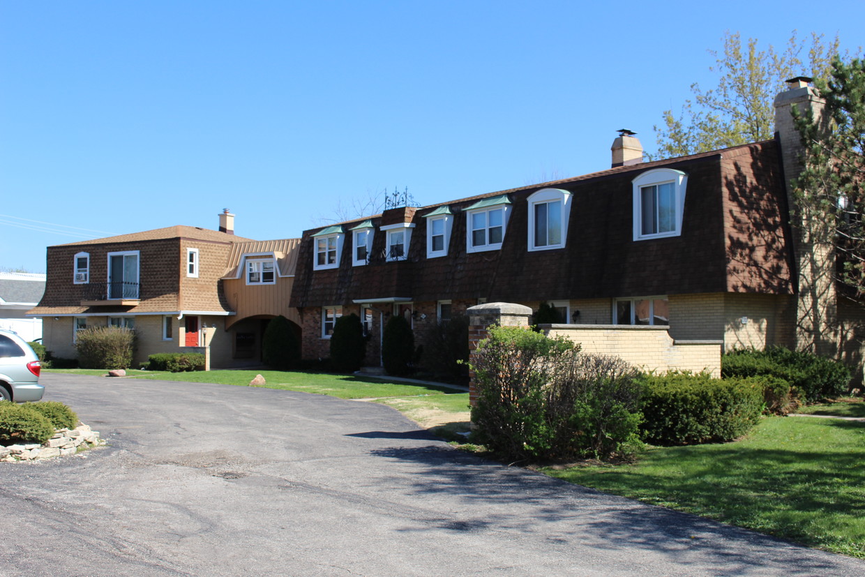 Apartments In West Dundee