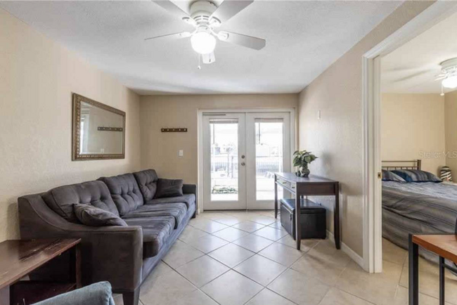 Foto del edificio - 14982 Edgewater Cir