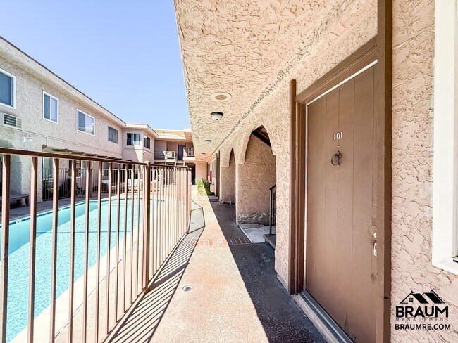 Building Photo - 5461 Kester Ave