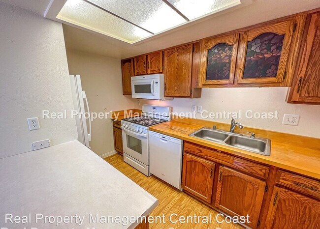 Building Photo - 2 br, 1 bath House - 1635 Shepherd Drive
