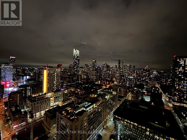 Photo du bâtiment - 159 Dundas St E