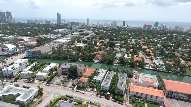 Foto del edificio - 3921 N Meridian Ave
